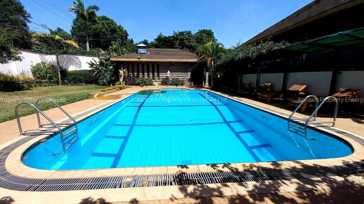 4 Bed Townhouse with En Suite in Spring Valley - 11