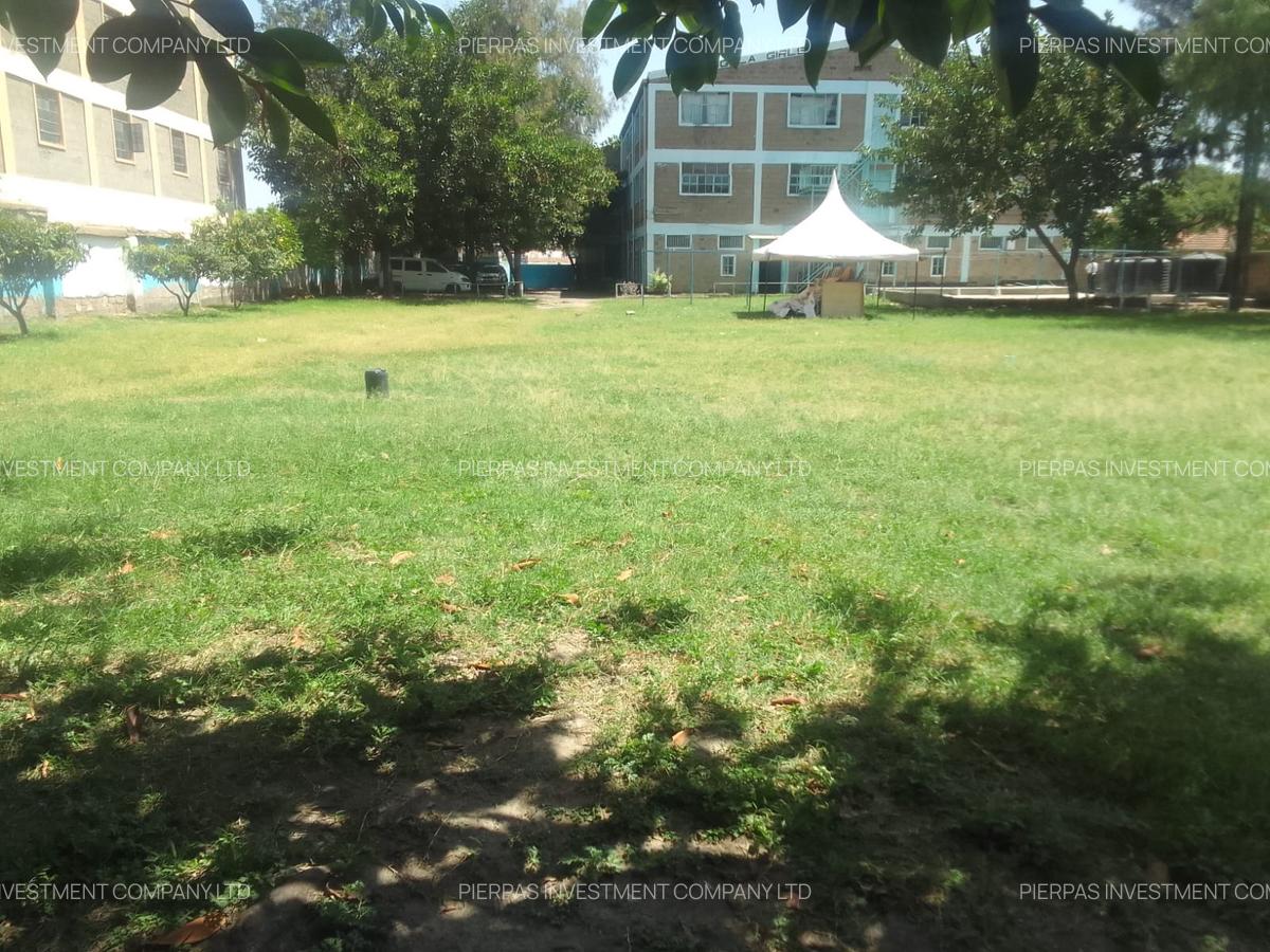 1 ac Land in Kitengela - 1