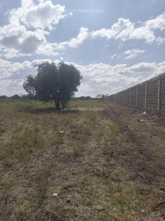 Land in Kitengela - 6