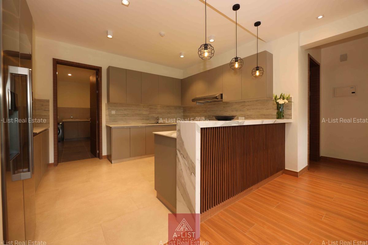 3 Bed Apartment with En Suite at Riverside Drive - 7