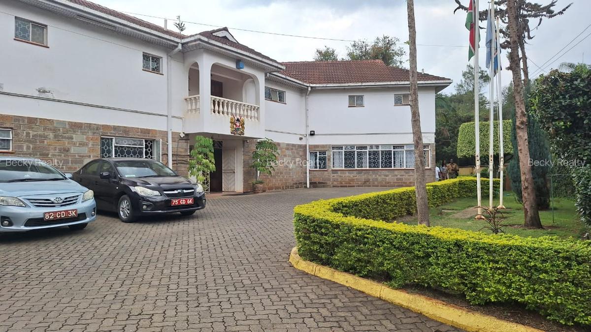 6 Bed House with Staff Quarters in Gigiri - 1