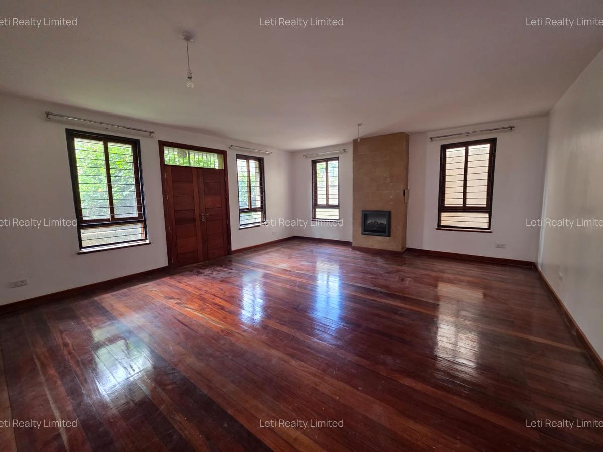 5 Bed Townhouse with En Suite in Kileleshwa - 2