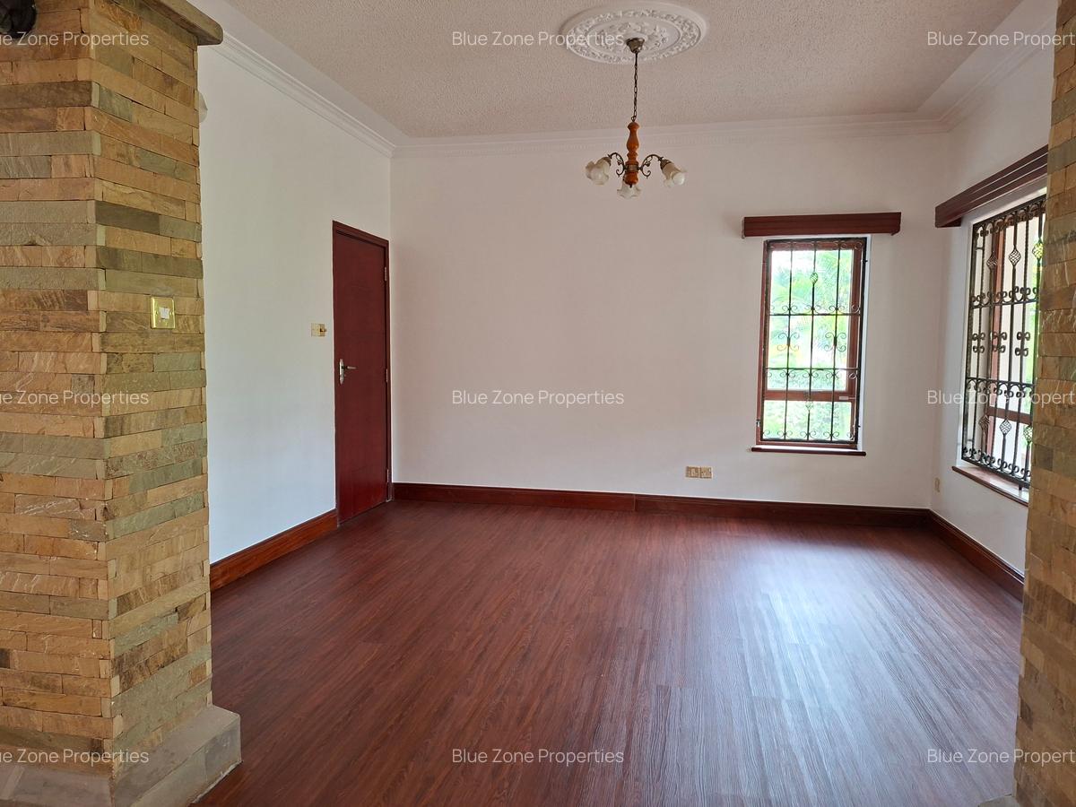 5 Bed Villa with En Suite at Off Ruaka Rd - 8