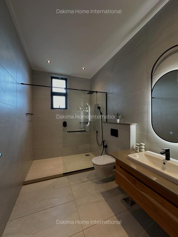 4 Bed Villa with En Suite in Loresho - 11