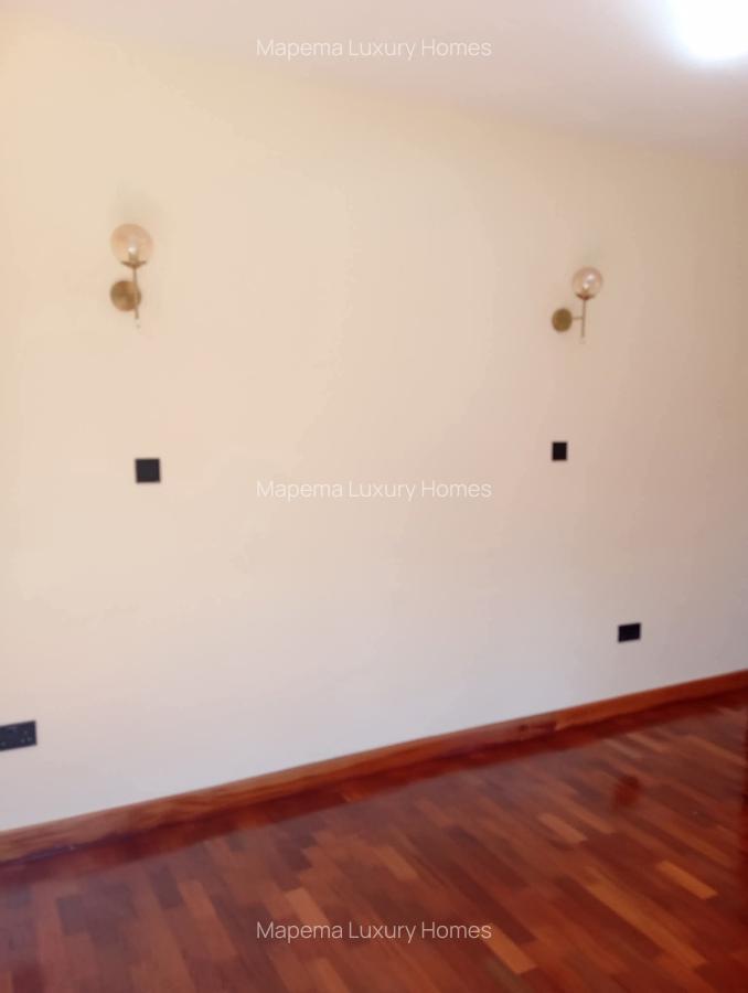 4 Bed House with En Suite at Off Langata Road - 5