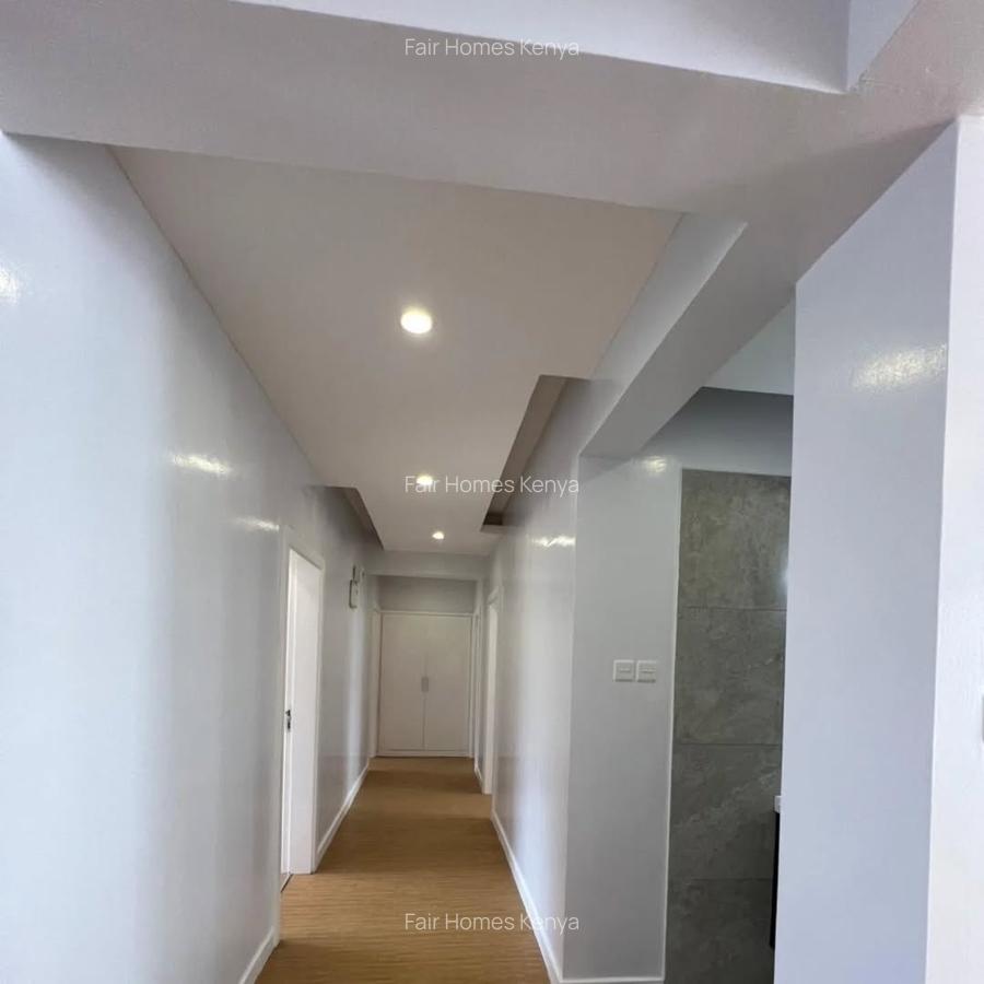 4 Bed Apartment with En Suite at Hatheru Road - 5