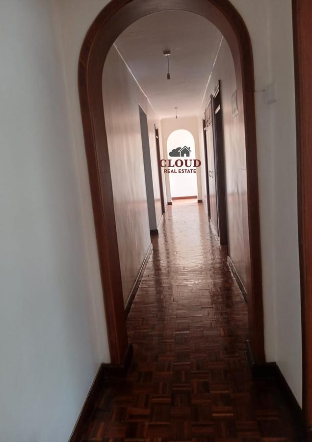 3 Bed Apartment in Westlands Area - 6