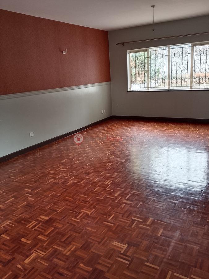 3 Bed Townhouse with En Suite at Westlands - 3