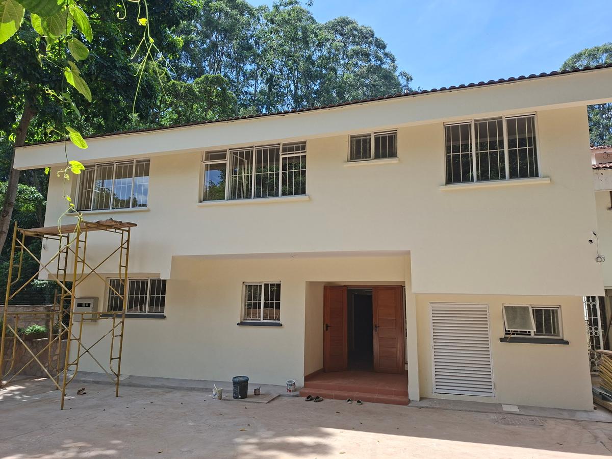 4 Bed Townhouse with En Suite at Off Peponi Rd - 2