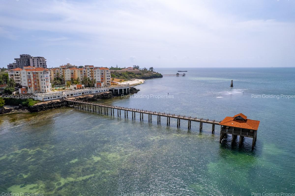 Furnished 3 Bed Apartment with En Suite at Cement Road - 2