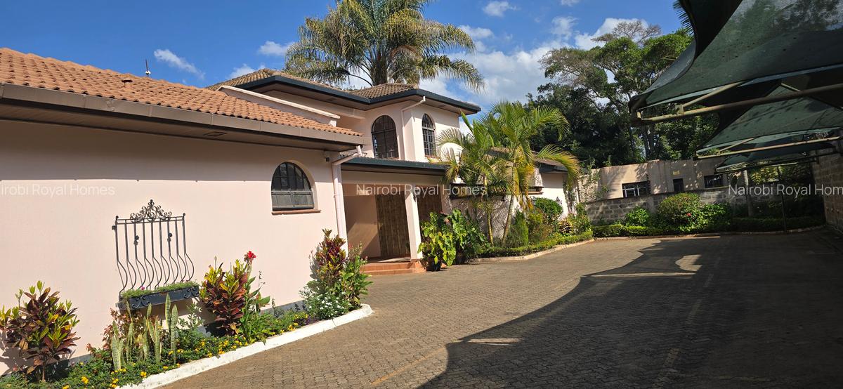 4 Bed Townhouse with En Suite at Lavington Green - 1