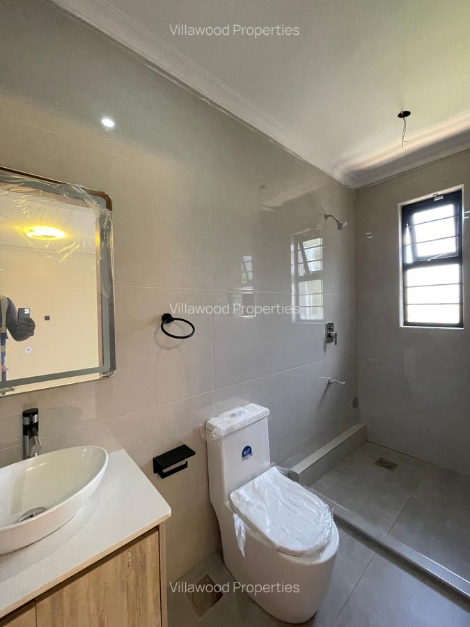 4 Bed Townhouse with En Suite in Waiyaki Way - 12