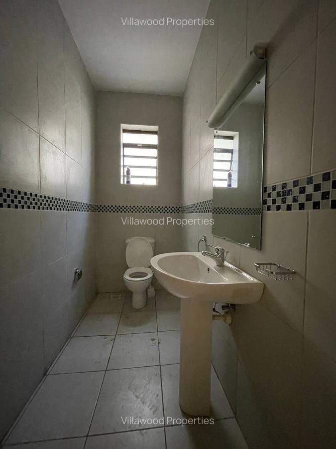 5 Bed Townhouse with En Suite in Lavington - 7