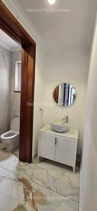 5 Bed Townhouse with En Suite at Lavington Green - 12