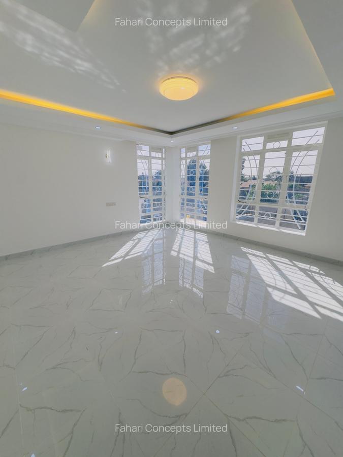 4 Bed Townhouse with En Suite at Muigai - 16