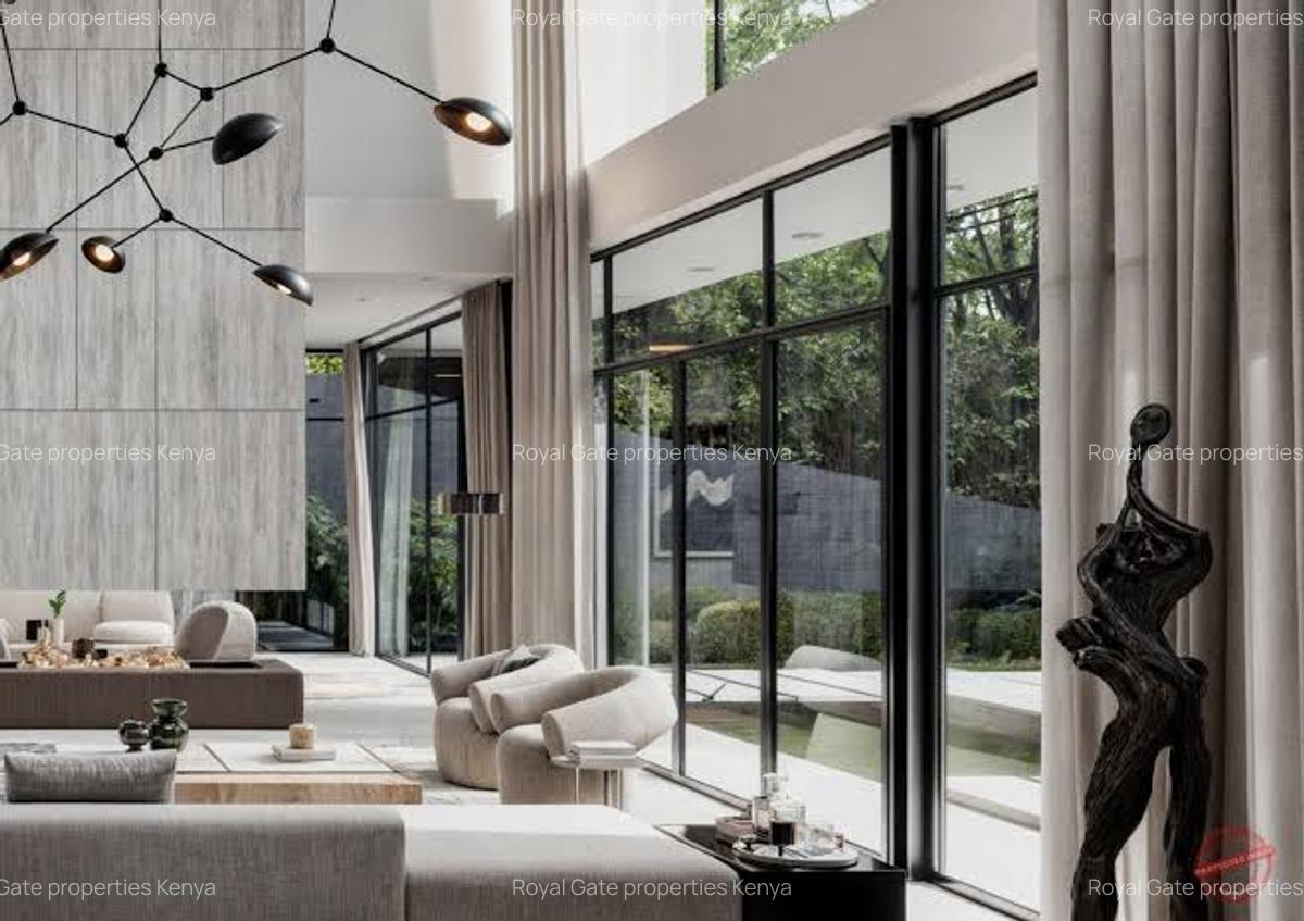 5 Bed House with En Suite at Apple Cross - 4