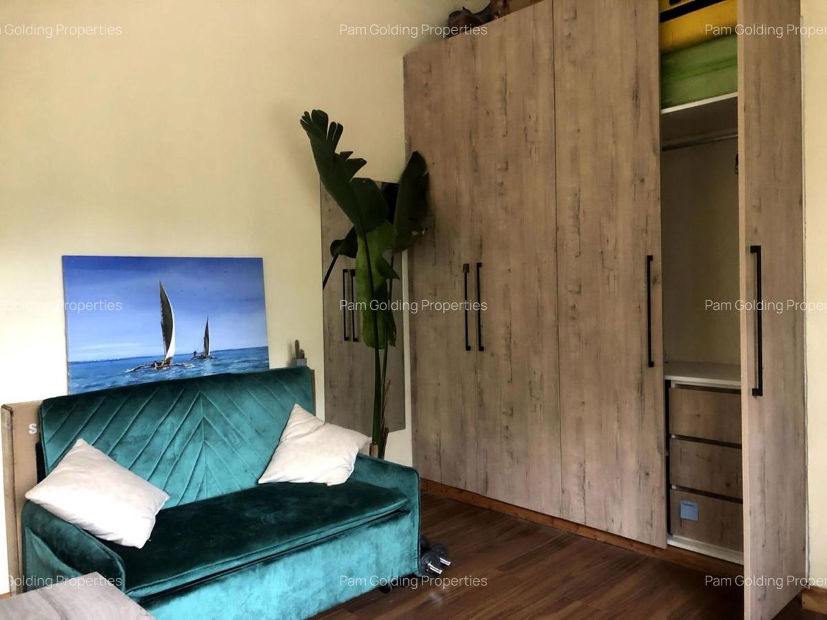 2 Bed House with En Suite in Karen - 14