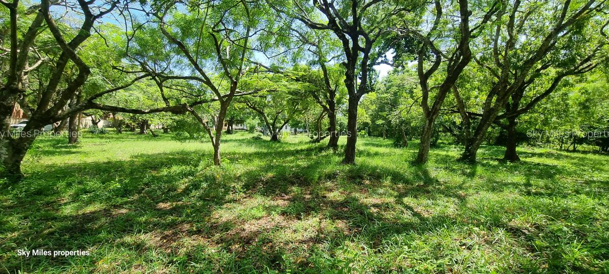 2.5 ac Land at Serena - 5