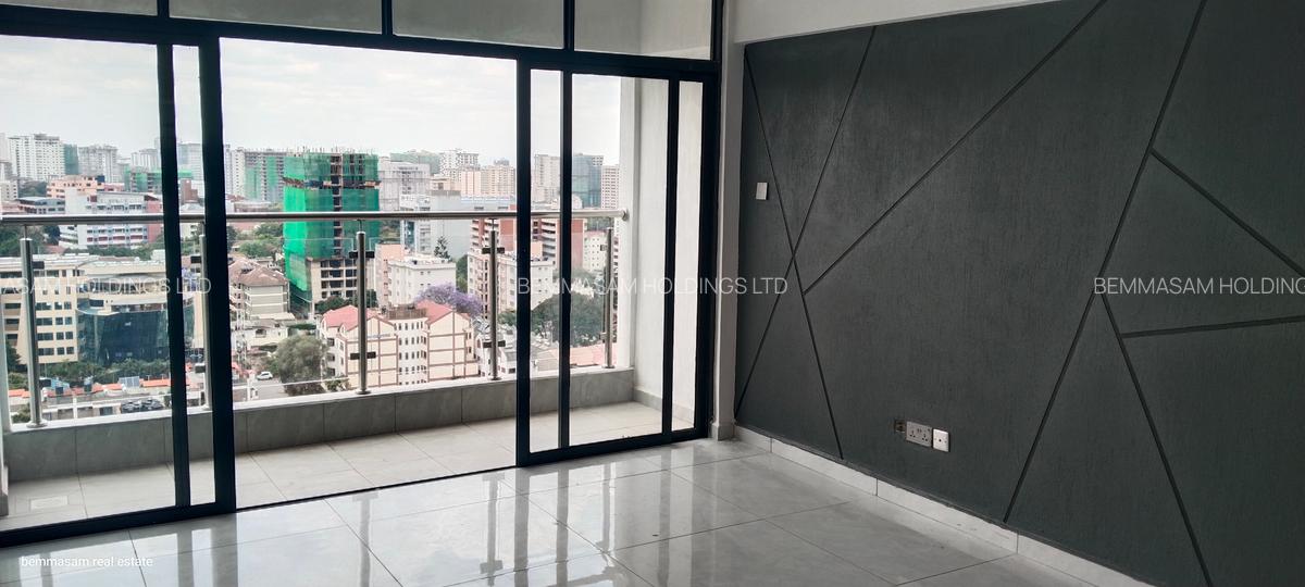 2 Bed Apartment with En Suite at Westlands Road - 1