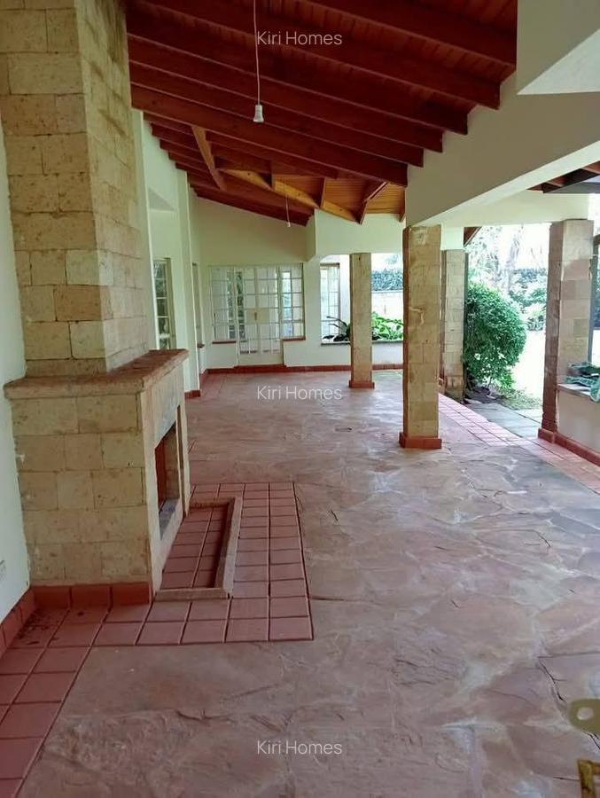 5 Bed Townhouse with En Suite in Rosslyn - 13