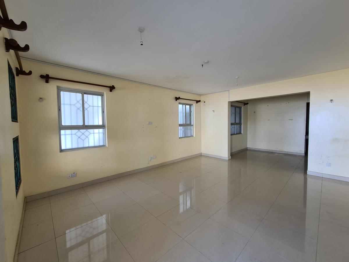 3 Bed Townhouse with En Suite in Nyali Area - 3