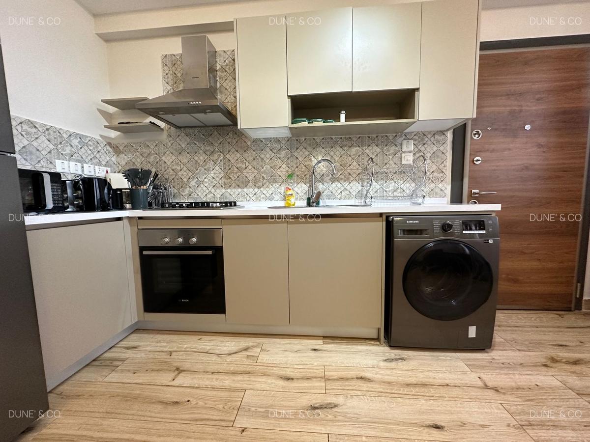 Serviced 1 Bed Apartment with En Suite in Westlands Area - 10