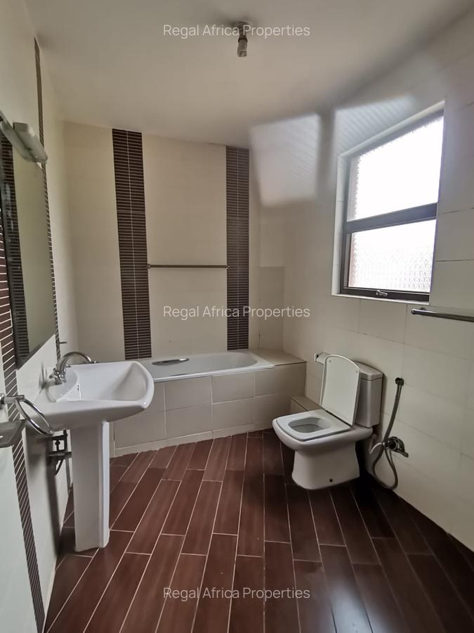 3 Bed Apartment with En Suite at Kingara Rd - 9