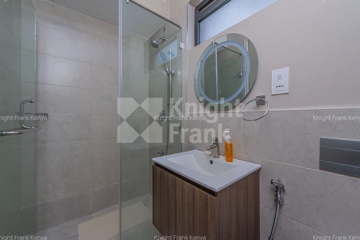 3 Bed Townhouse with En Suite at Runda Road - 19