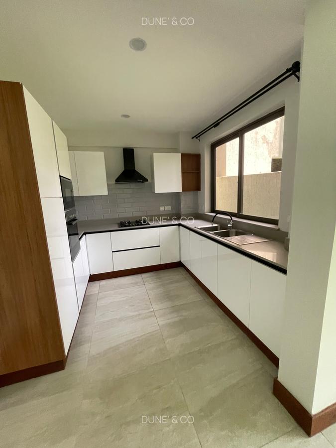 2 Bed Apartment with En Suite in Westlands Area - 6