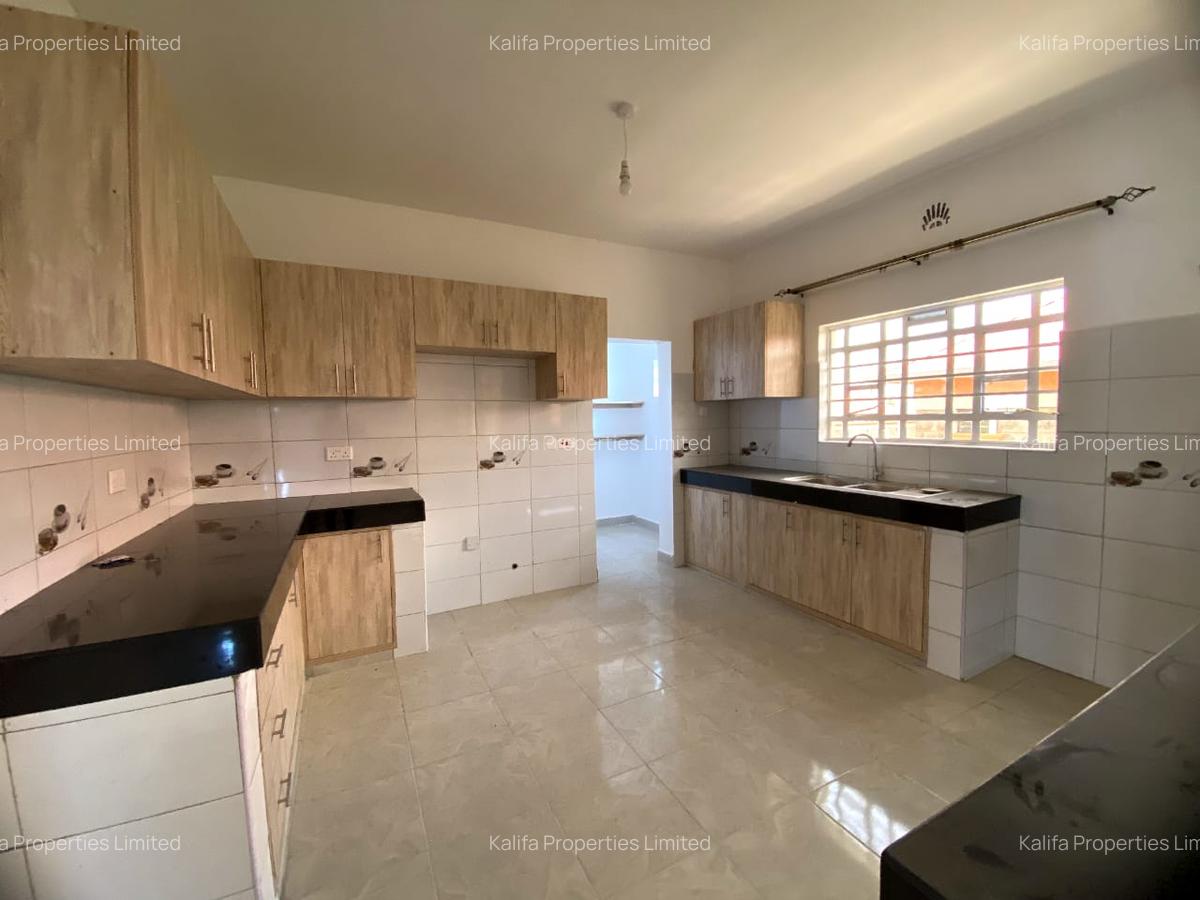 3 Bed House with En Suite in Kitengela - 6