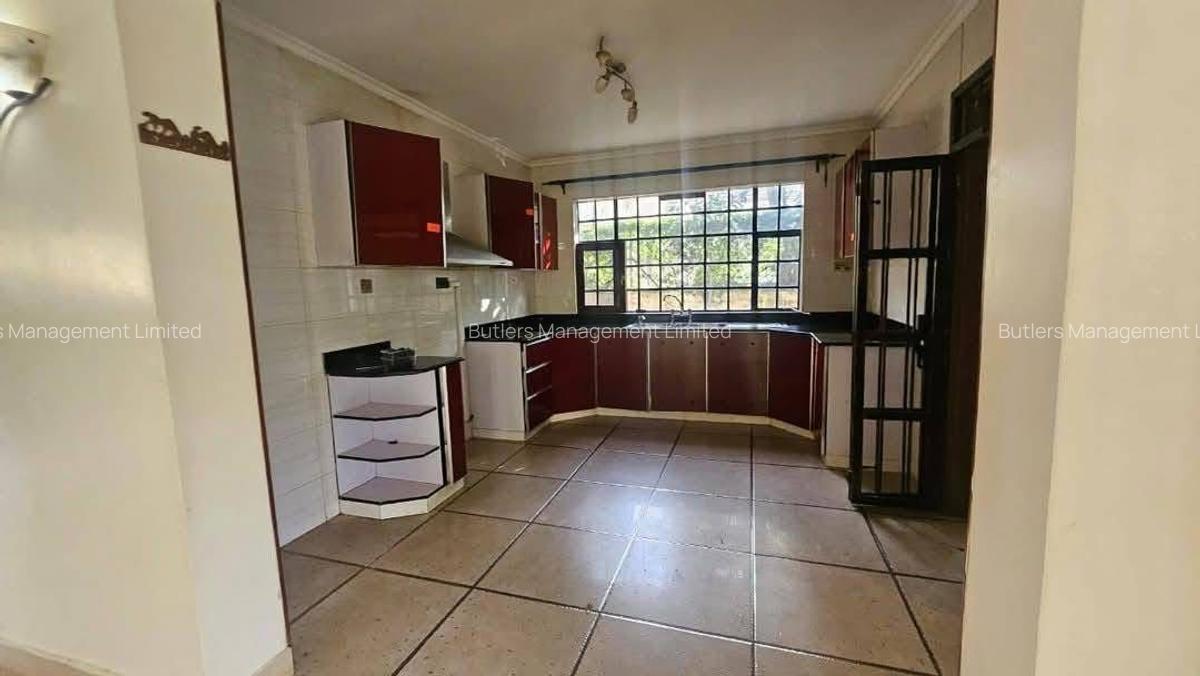 4 Bed Townhouse with En Suite in Kiambu Road - 9