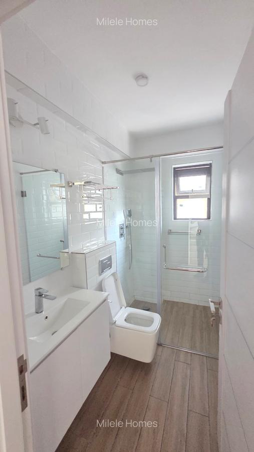 Serviced 3 Bed Apartment with En Suite at Othaya - 4