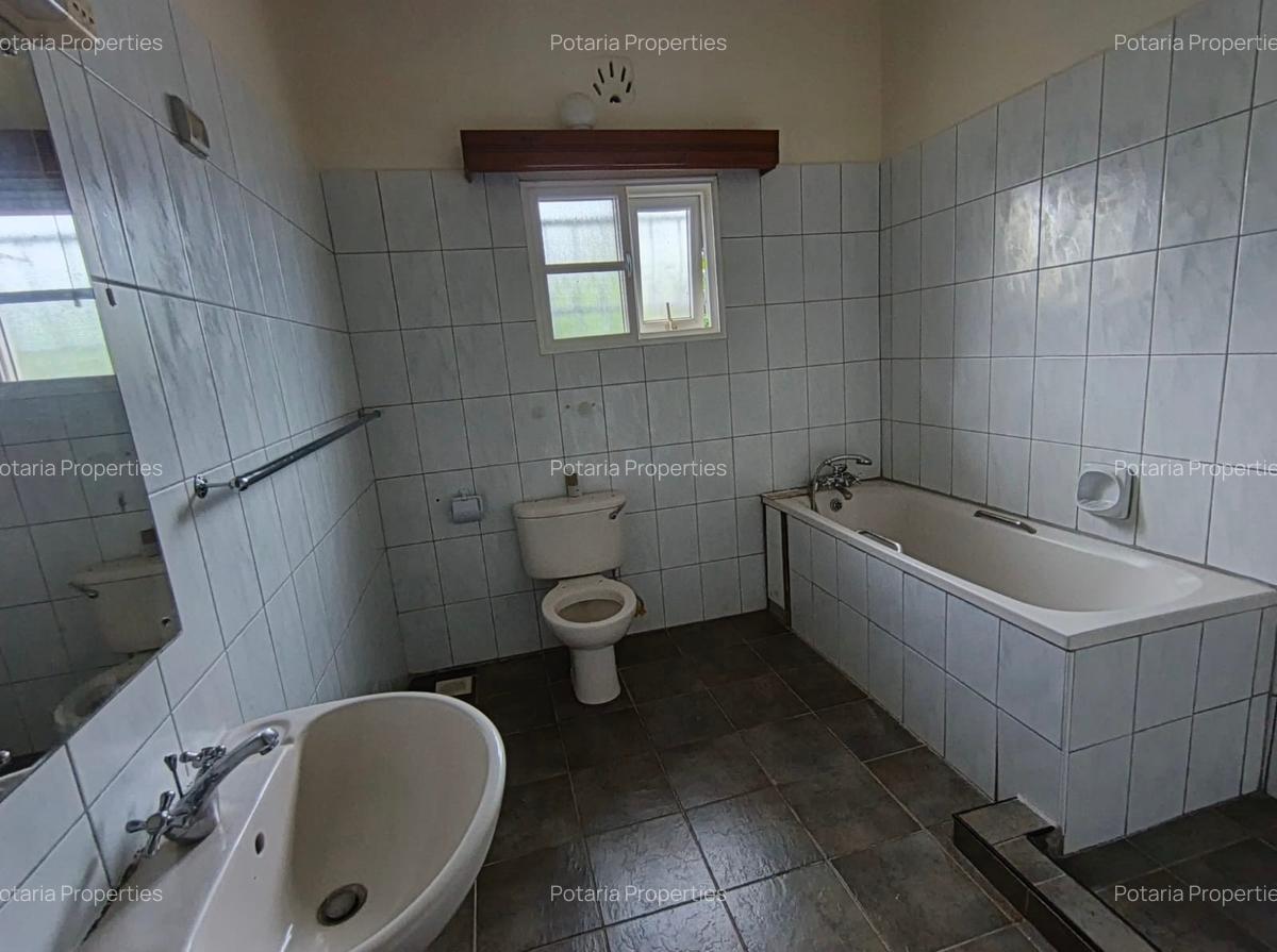 3 Bed House with Staff Quarters in Runda - 9