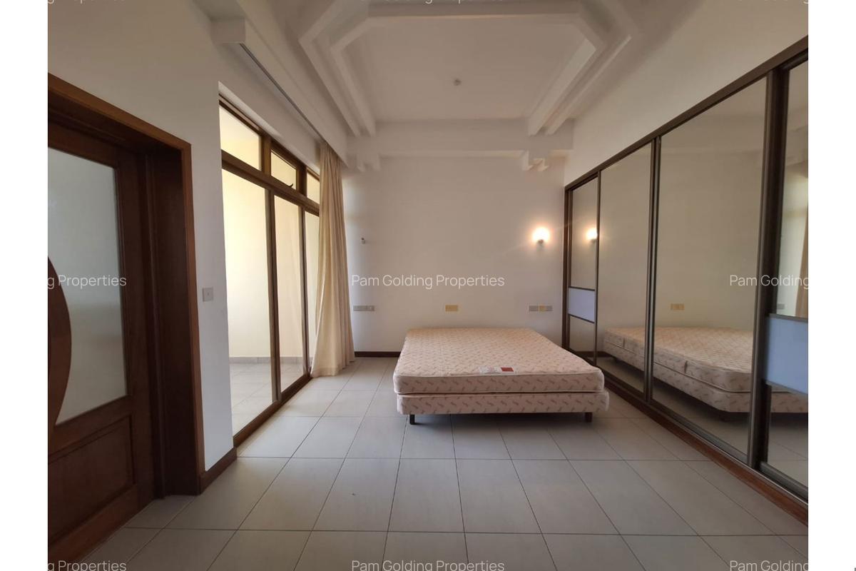 3 Bed Apartment with En Suite in Nyali Area - 6