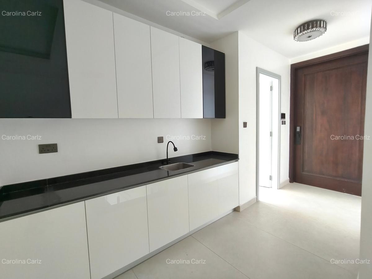 4 Bed Apartment with En Suite at General Mathenge Rd - 15