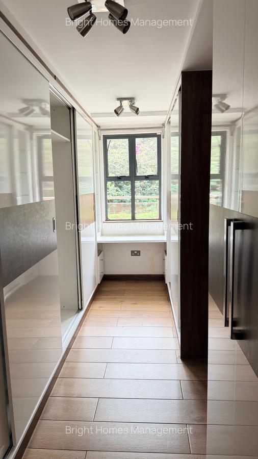 5 Bed Townhouse with En Suite in Lavington - 10