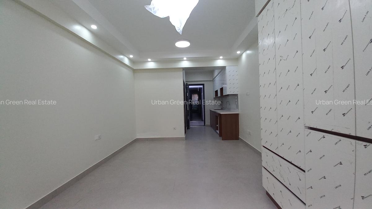 Studio Apartment with En Suite in Kilimani - 1