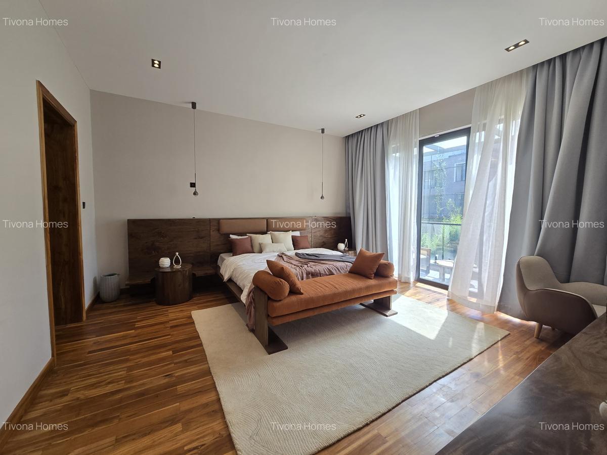 4 Bed Apartment with En Suite in Loresho - 6