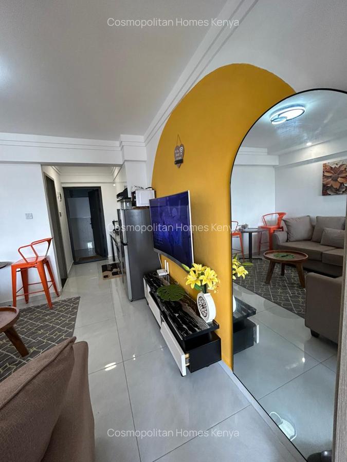 Serviced 1 Bed Apartment with En Suite at 23 Westlands Road - 4