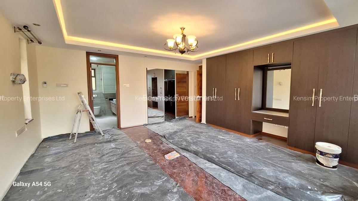 5 Bed Townhouse with En Suite in Lavington - 8