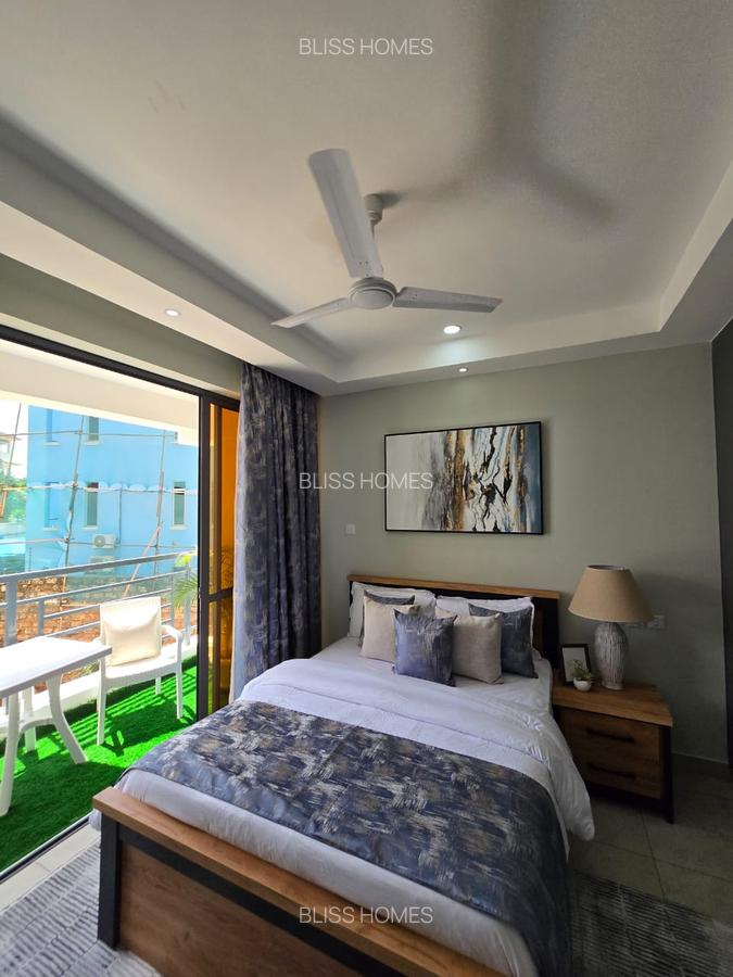 Studio Apartment with Swimming Pool at Nyali - 6