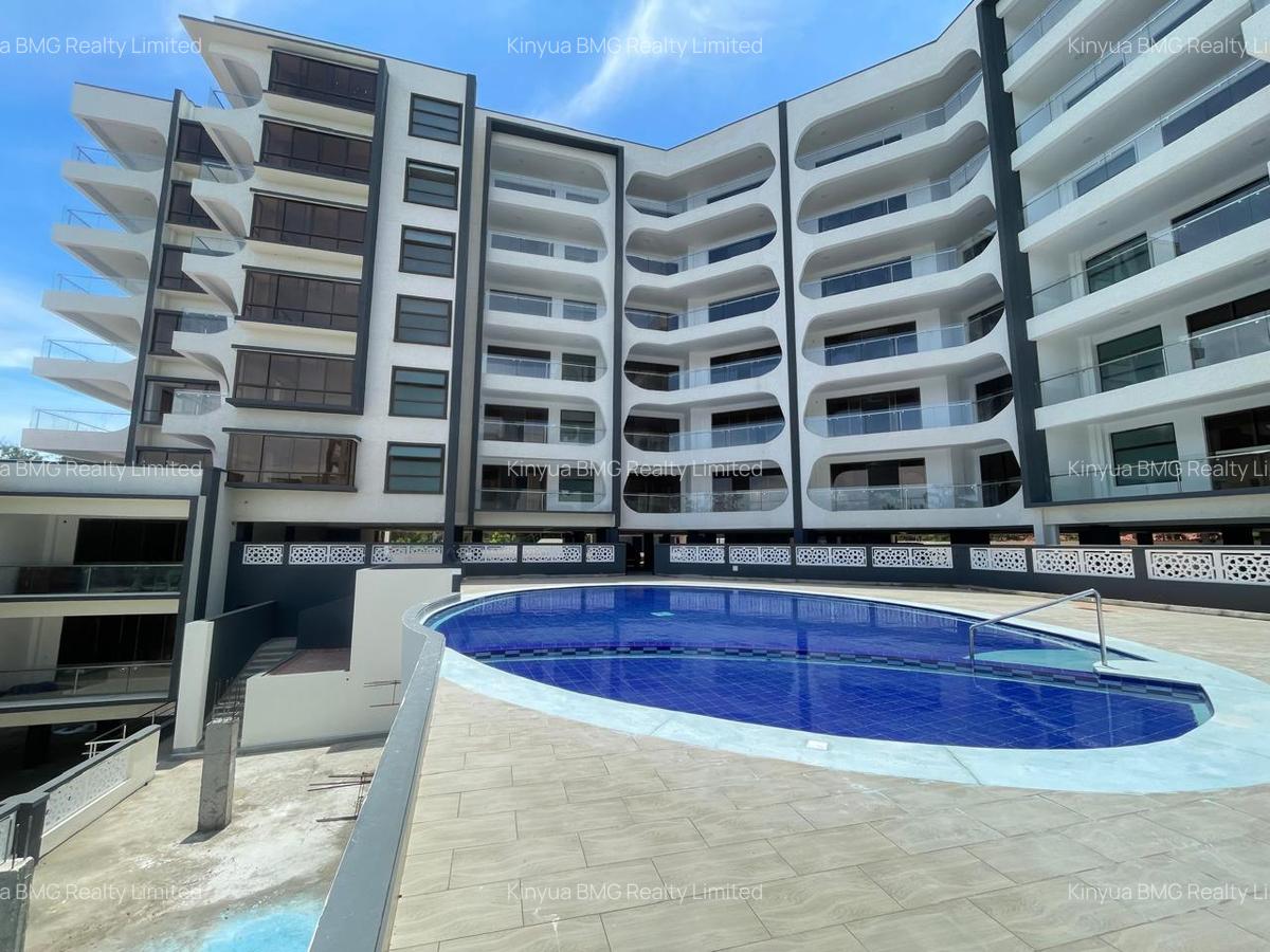 Serviced 3 Bed Apartment with En Suite in Nyali Area - 1