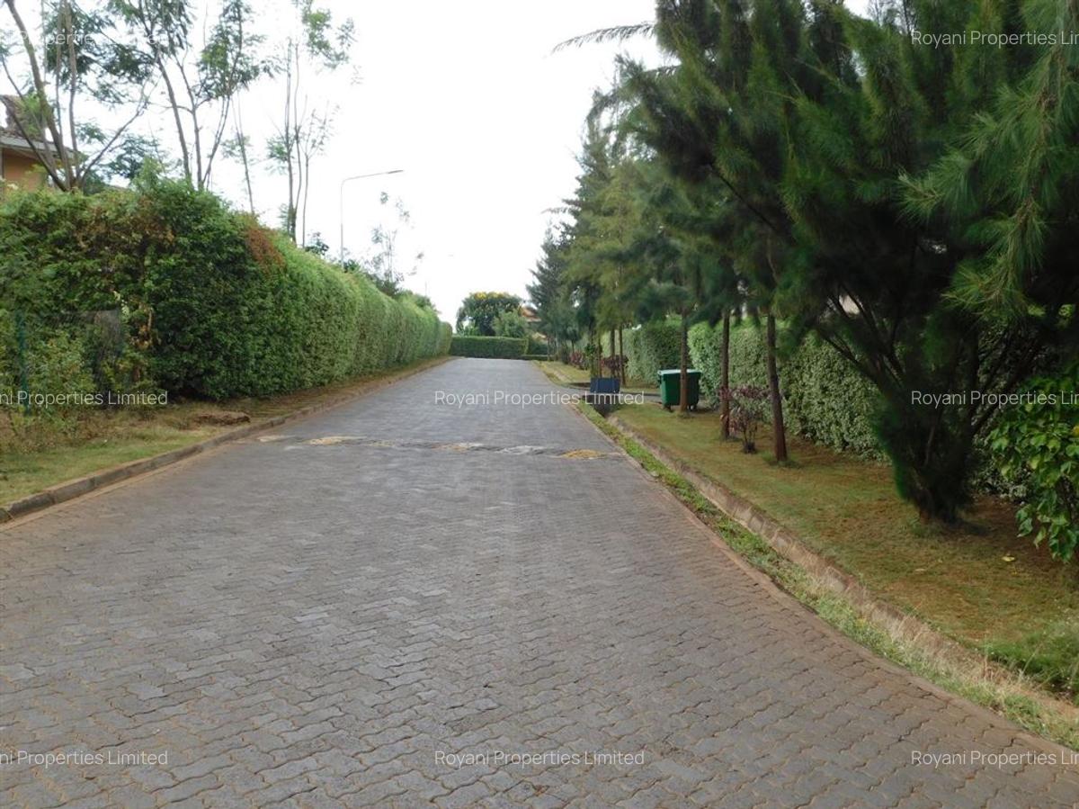 3 Bed Apartment with En Suite at Fourways Junction Kiambu Rd - 18