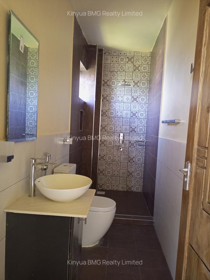 Serviced 4 Bed Apartment with En Suite at Beach Road - 8