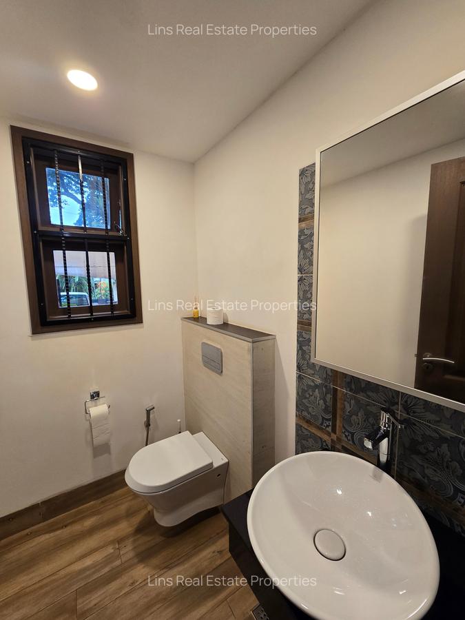 1 Bed House with En Suite in Spring Valley - 9