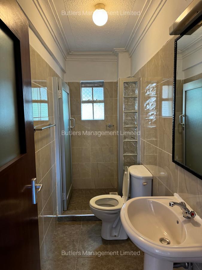 Serviced 2 Bed Apartment with En Suite in Brookside - 9