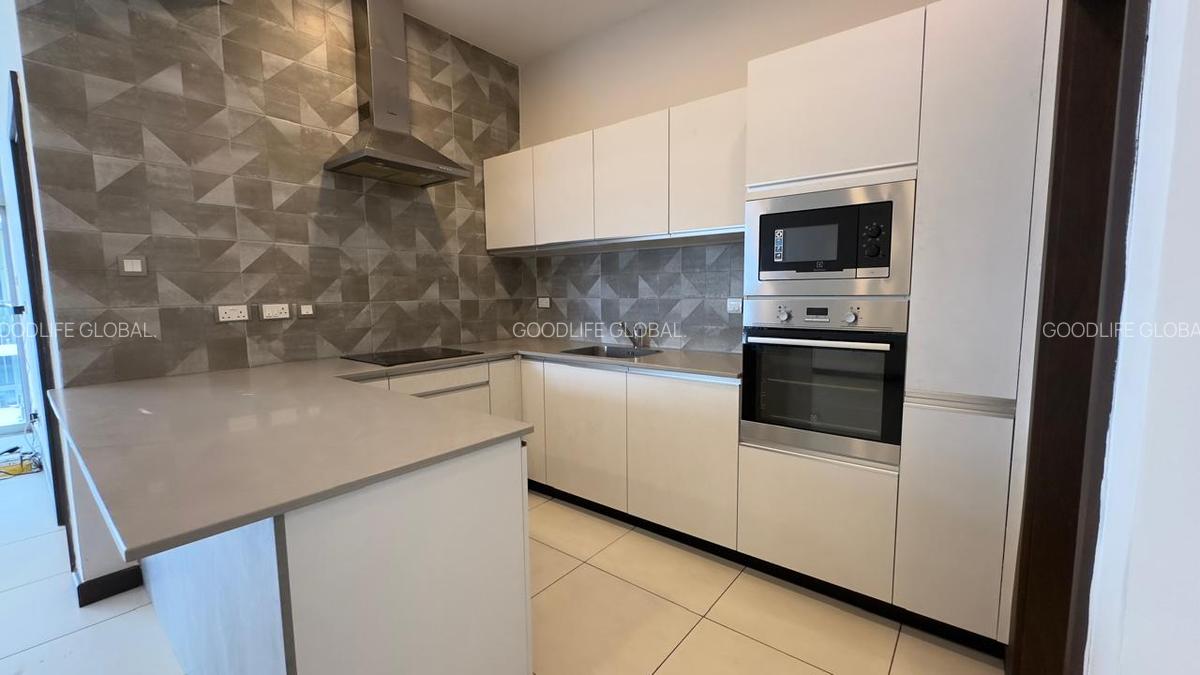 2 Bed Apartment with En Suite at Westlands - 10