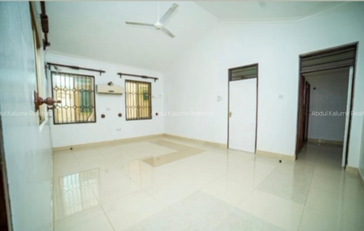 4 Bed Villa with En Suite at Shanzu - 6