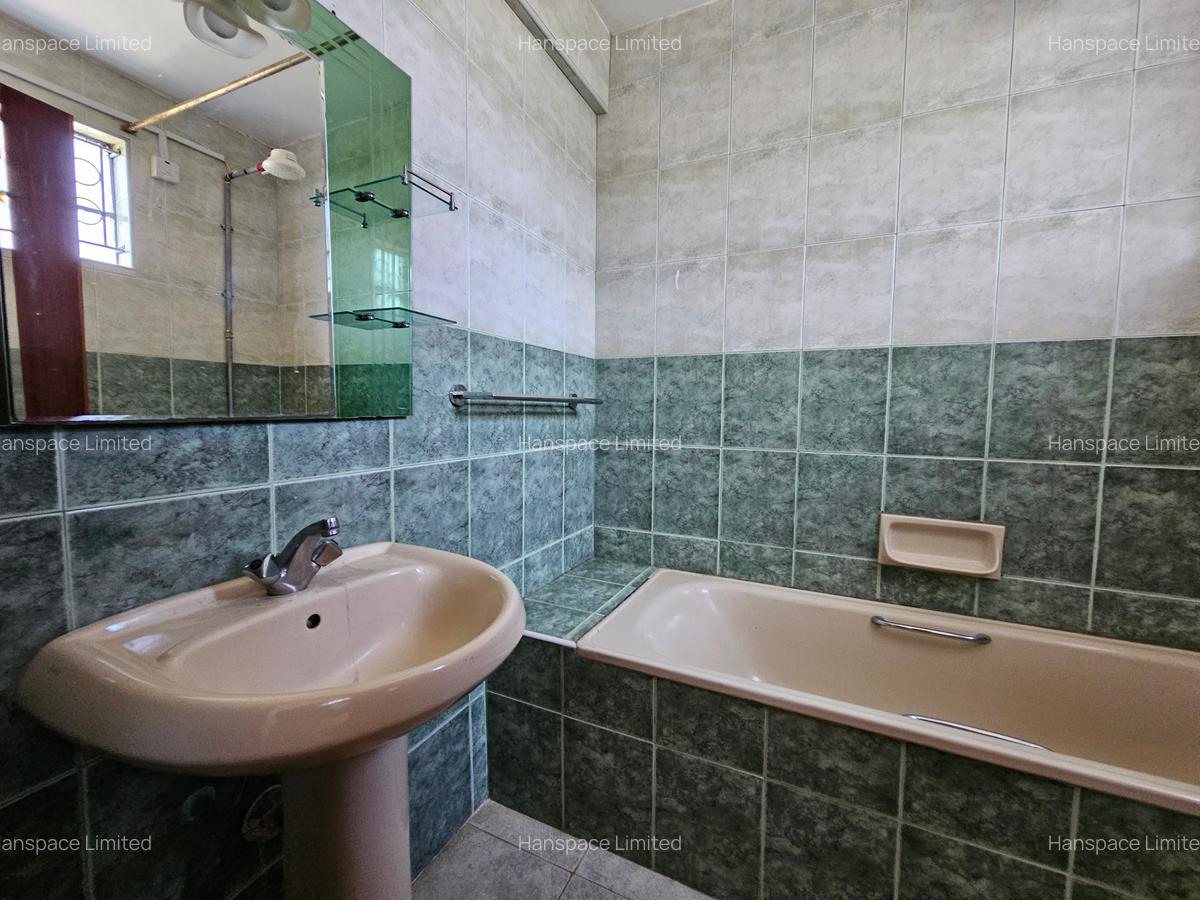 3 Bed Apartment with Parking in Riara Road - 10