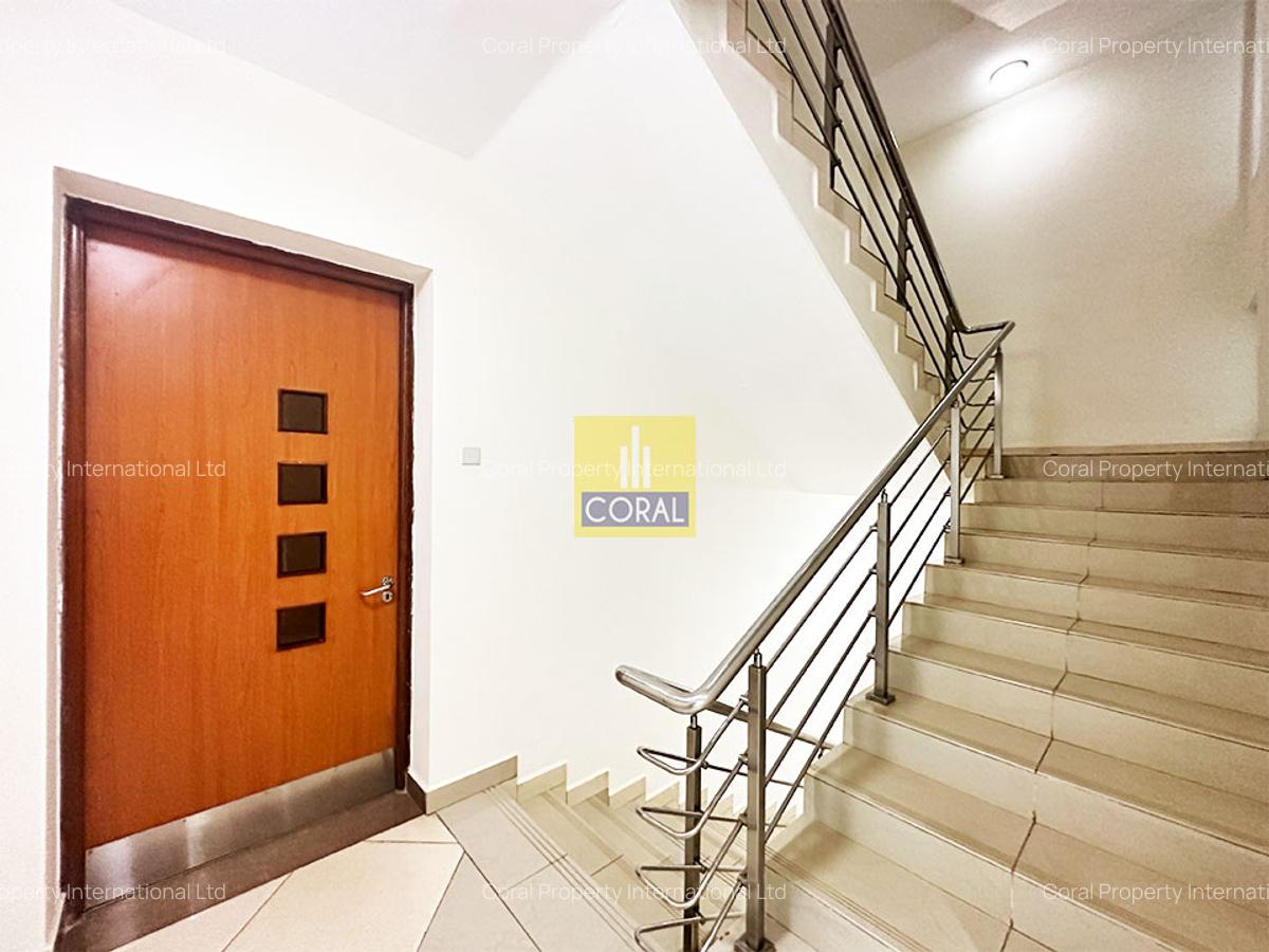 4,066.4 ft² Office in Westlands Area - 7